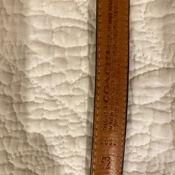 Coach leather belt - Picture 3 of 7